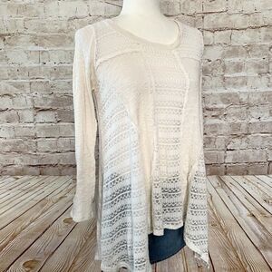 Blu Pepper lace knit tunic top